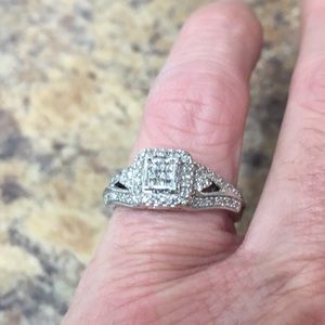 Classy 10k Diamond Ring